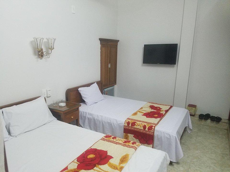Anh Thuan Hotel 1 Cat Ba Island Eksteriør bilde
