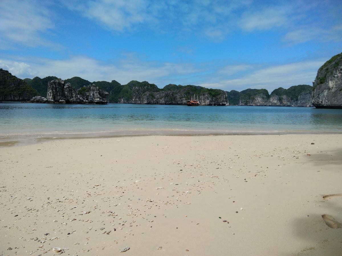 Anh Thuan Hotel 1 Cat Ba Island Eksteriør bilde