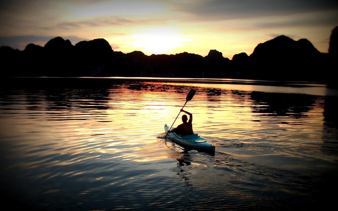 Anh Thuan Hotel 1 Cat Ba Island Eksteriør bilde